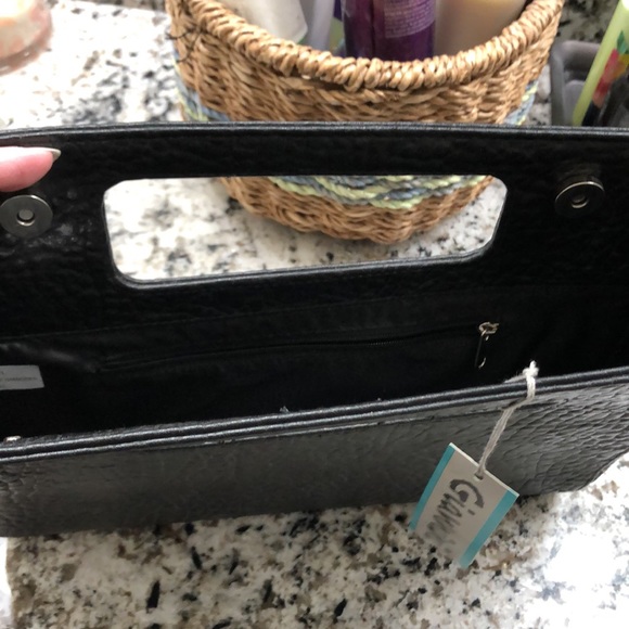 Giannini Black Pebble Print Clutch - Picture 3 of 5